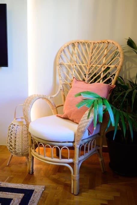 Boho Luxury 2 Bedroom Apartment, Acropolis Museum View Афіни Екстер'єр фото